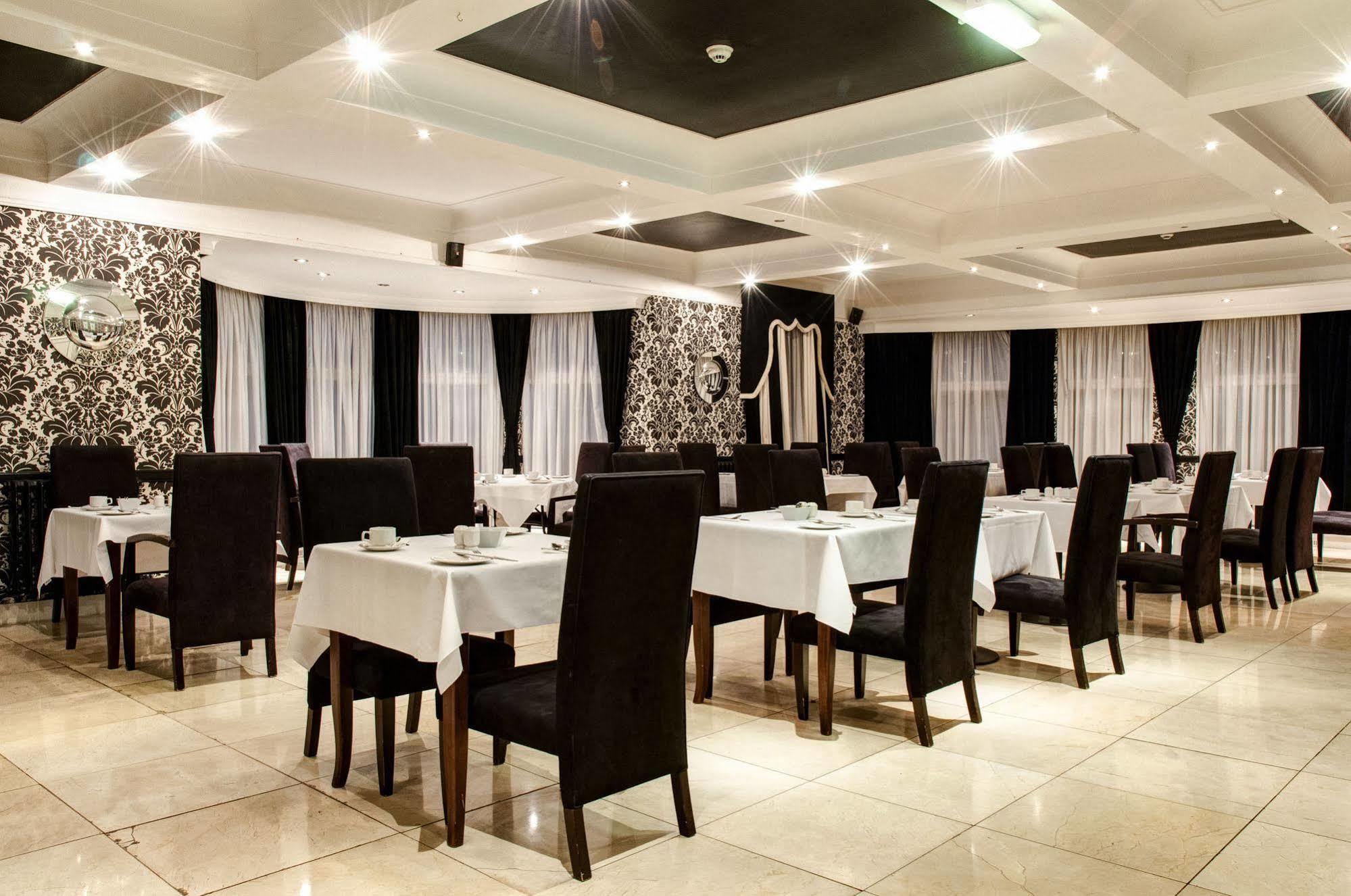 Oyo Clayton Lodge Newcastle-under-Lyme Εξωτερικό φωτογραφία