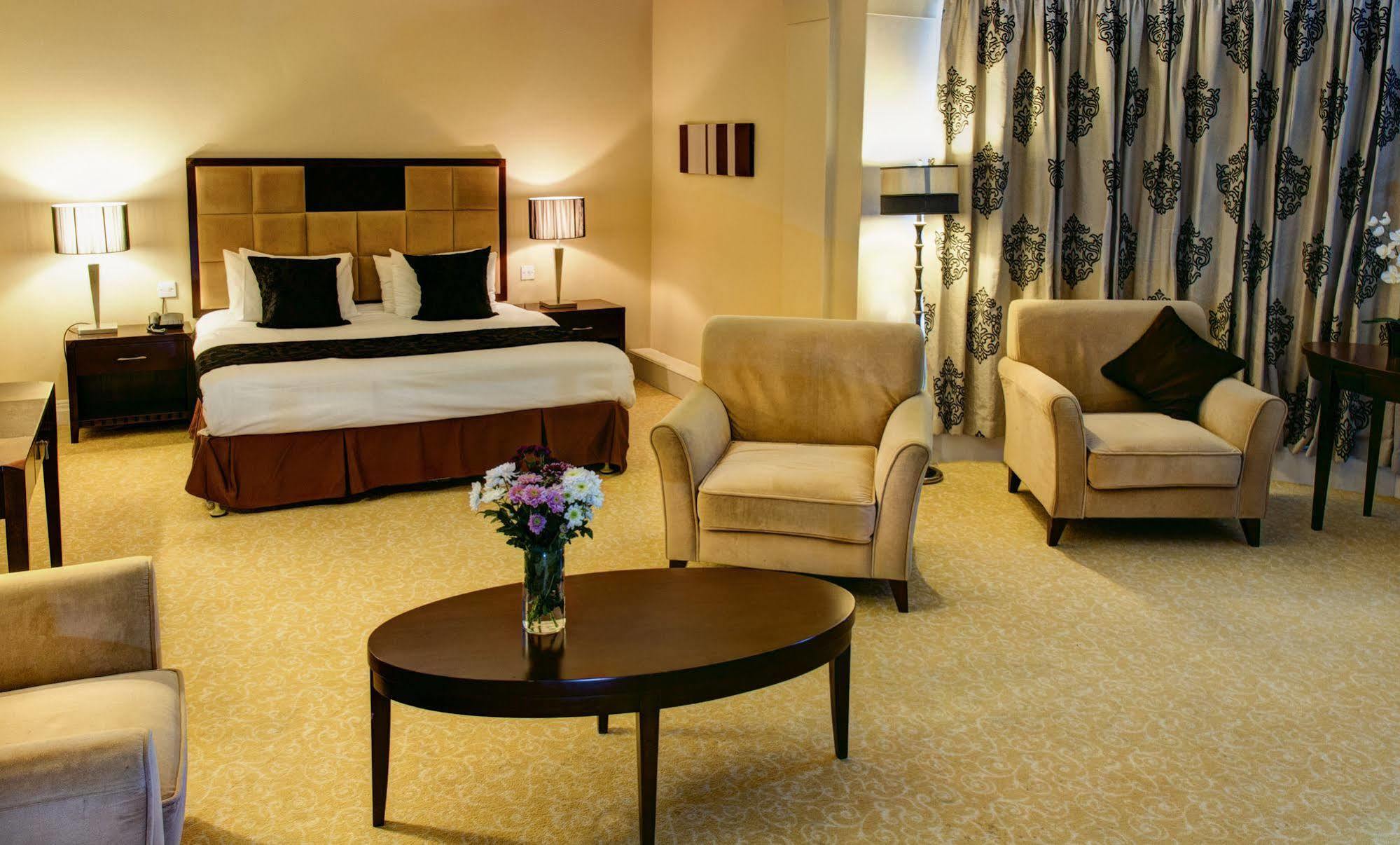 Oyo Clayton Lodge Newcastle-under-Lyme Εξωτερικό φωτογραφία
