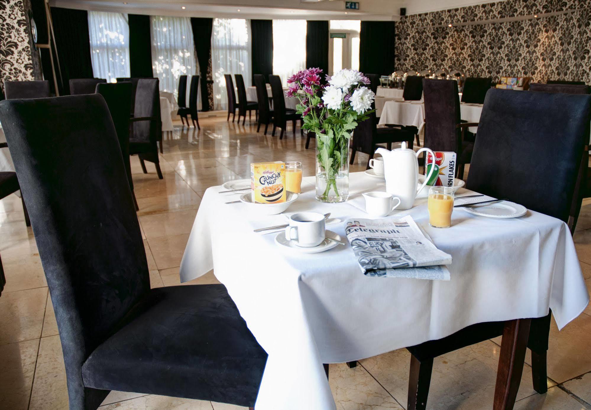 Oyo Clayton Lodge Newcastle-under-Lyme Εξωτερικό φωτογραφία