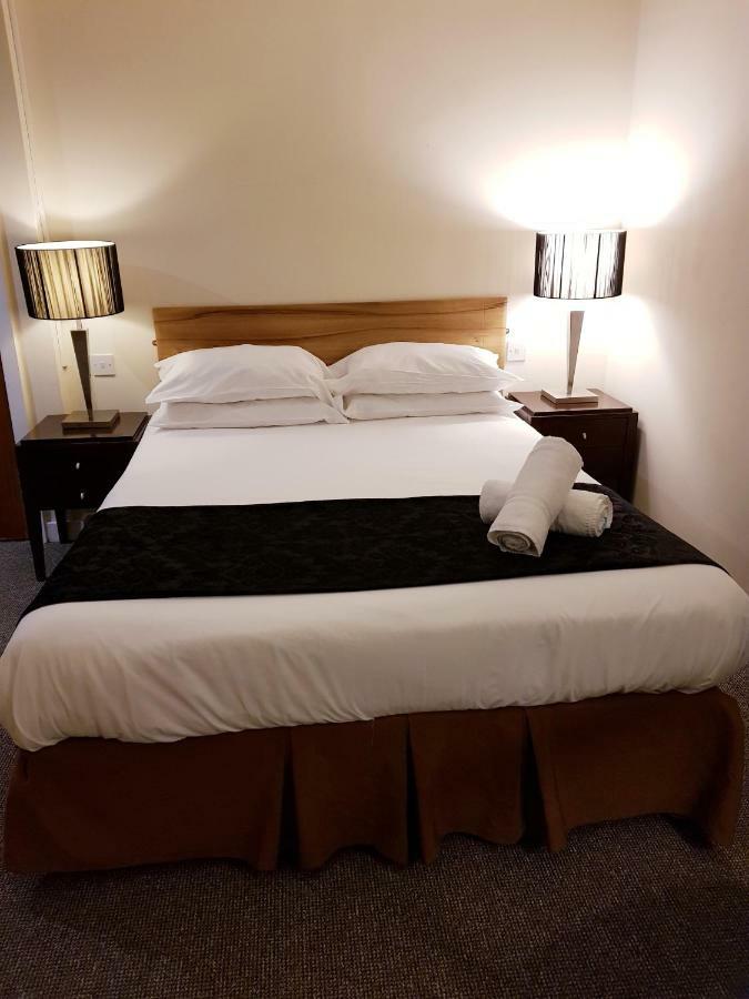 Oyo Clayton Lodge Newcastle-under-Lyme Εξωτερικό φωτογραφία